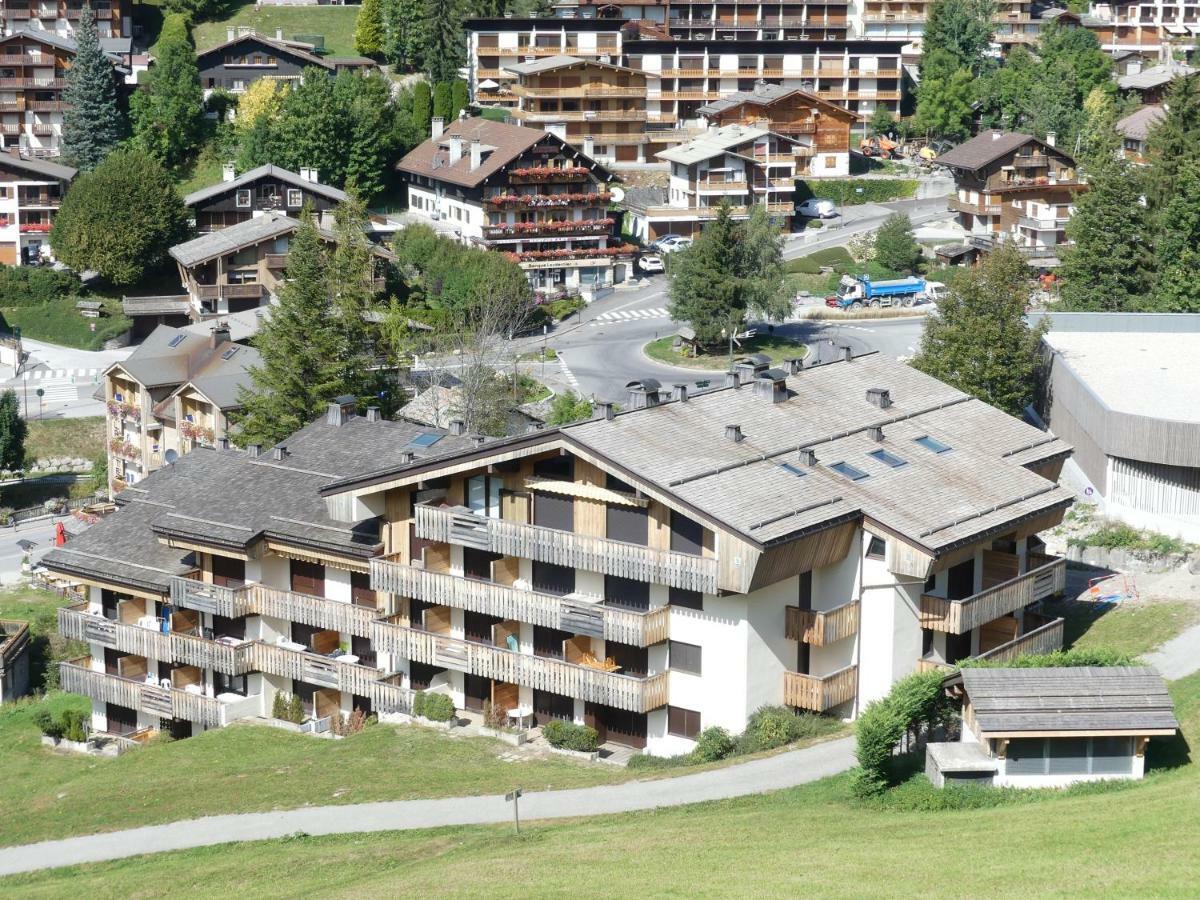 Parnasse 2-203 - Bel Appartement Sur Les Pistes De Ski Et Dans Le Village, Au Calme Clusaz Zewnętrze zdjęcie